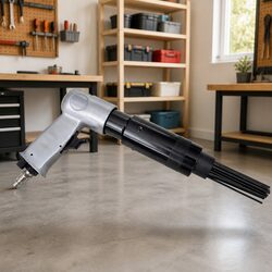 Pneumatic Needle Scaler with Pistol Grip: Efficiency in Action