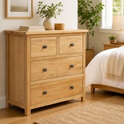 Compact Solid Oak Chest of Drawers - Functional Storage