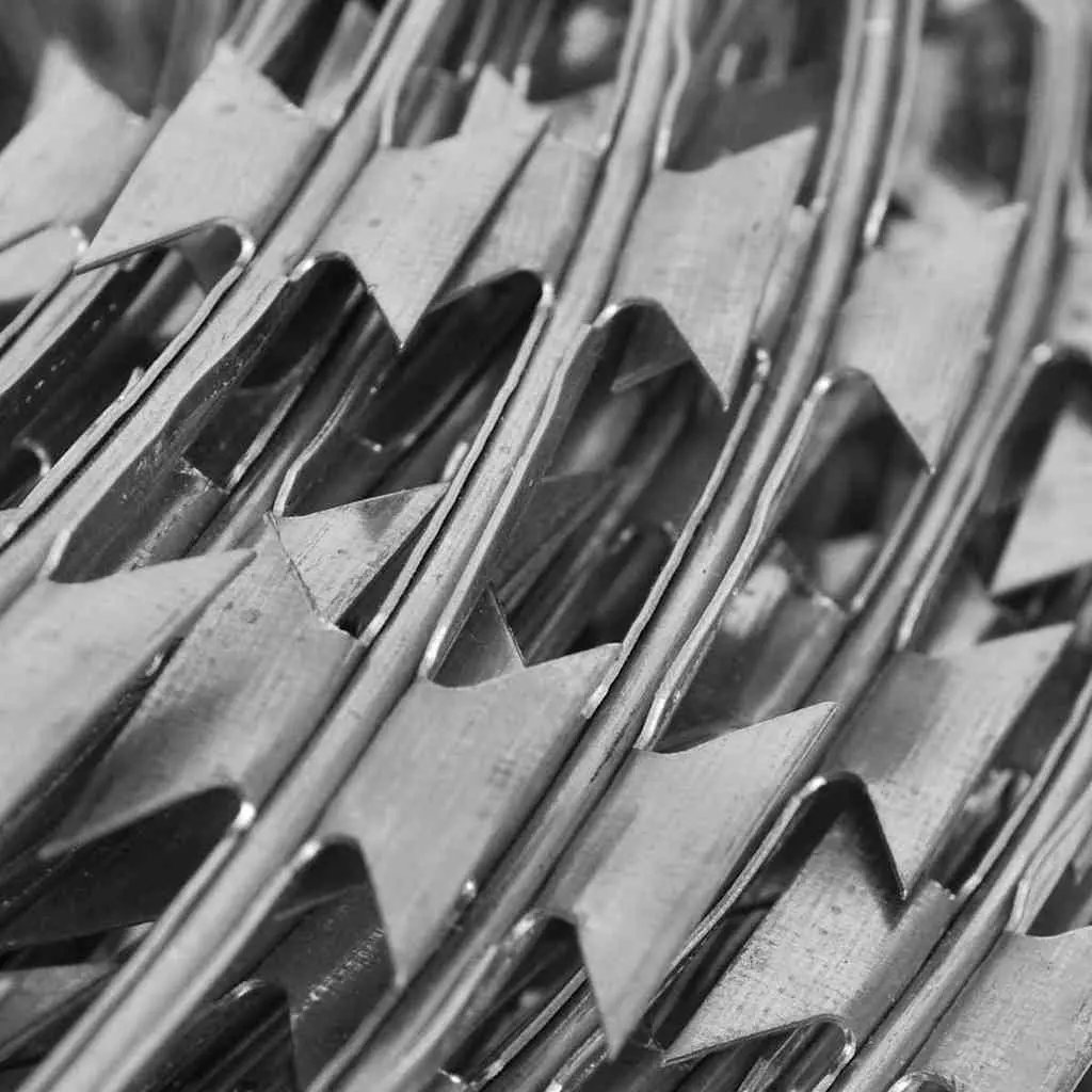 Razor Wire Helical Coil Rolls Silver Galvanised Steel Security 2 Pieces