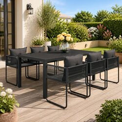 7-Piece Garden Dining Set: Simple and Durable