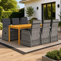 7-Piece Outdoor Dining Set for Relaxed Gatherings