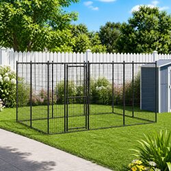 Compact Outdoor Dog Kennel with Canopy - 7.26 m²