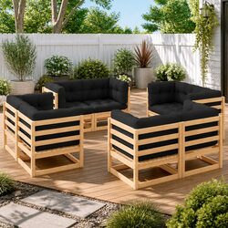 8 Piece Garden Lounge Set: Simple Yet Sturdy
