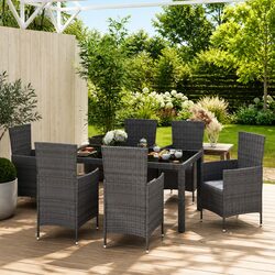 Concise and Confident 7 Piece Outdoor Dining Set