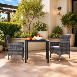 Garden Dining Set: Simple and Reliable for Outdoors