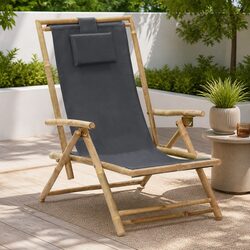 Compact and Comfortable Folding Outdoor Recliner