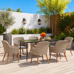 Compact & Stylish 7 Piece Outdoor Dining Set