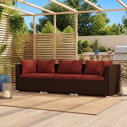 3-Seater Outdoor Sofa: Compact, Yet Spacious Comfort
