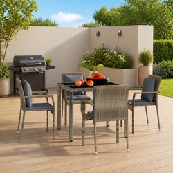 4 Garden Chairs in Grey Rattan – Simple and Strong