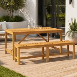 Sturdy Outdoor Dining Table in Solid Acacia Wood
