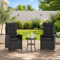 Outdoor Reclining Chairs Set - Simple and Effective