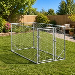 Compact and Strong Outdoor Dog Kennel with Lockable Door