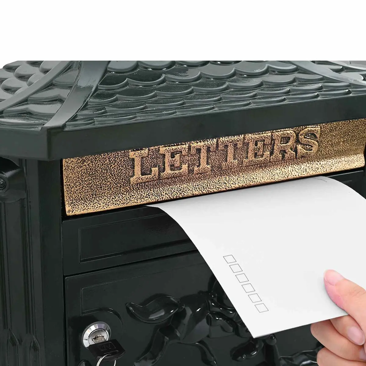 Wall Mounted Mailbox Green Vintage Outdoor Garden Post Box Lockable Secure Mail