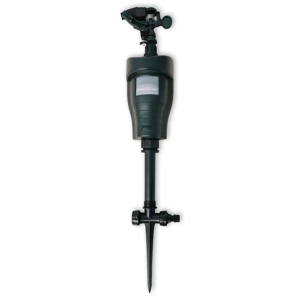Animal Repellent Jet Spray Green Outdoor Motion Activated Water Spray for Garden Pest Deterrent