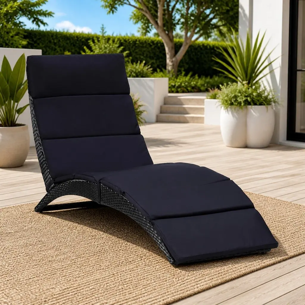 Foldable Sun Lounger with Comfort and Convenience
