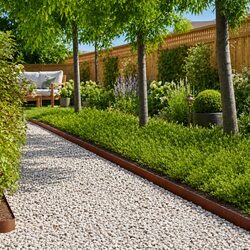Lawn Edging Set: 20 Pieces of Weathering Steel