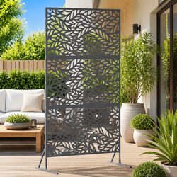 Garden Privacy Screen - Simple and Effective Outdoor Solution
