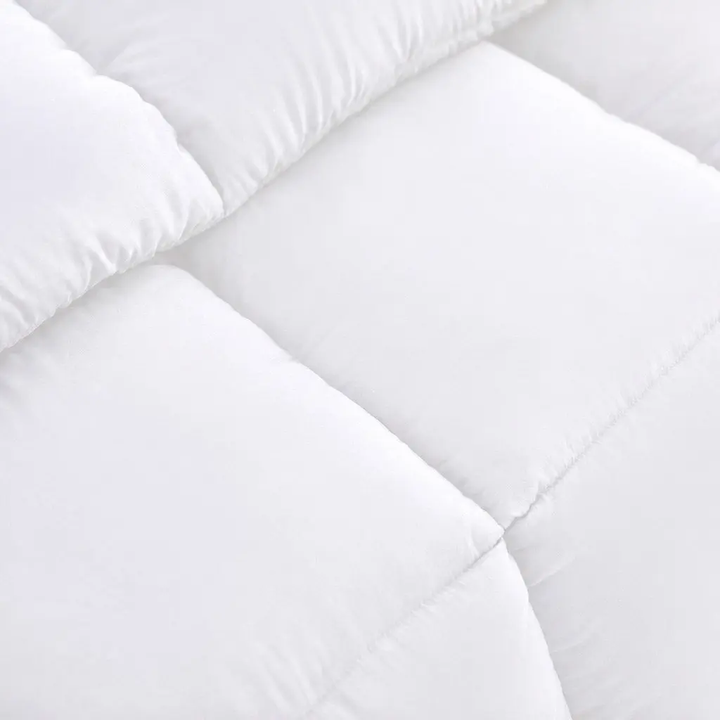 Queen Bamboo Quilt 350GSM All-Seasons Sateen Weave Hypoallergenic Breathable