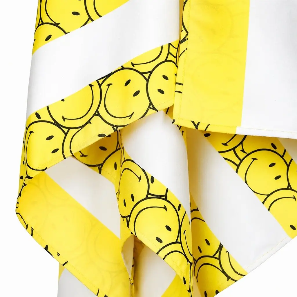 Kids Beach Towel Quick Dry Compact Lightweight Child Size Super Absorbent Sand Resistant