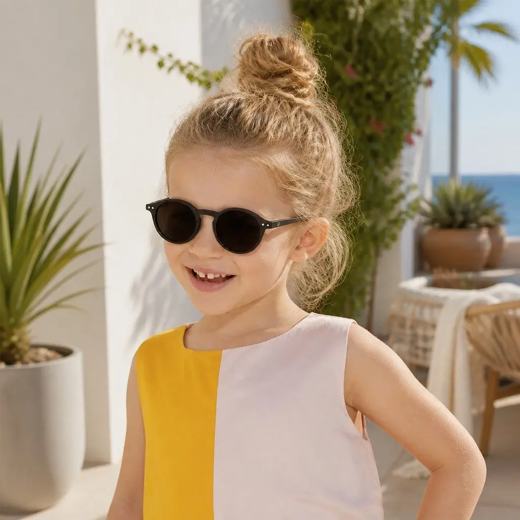 Kids Rounded Frame Sunglasses UV Protection Unisex Lightweight Age 5 to 10 Years