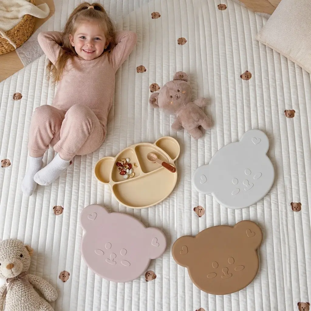 Silicone Suction Food Plate Vanilla with Lid Baby Feeding Compartments