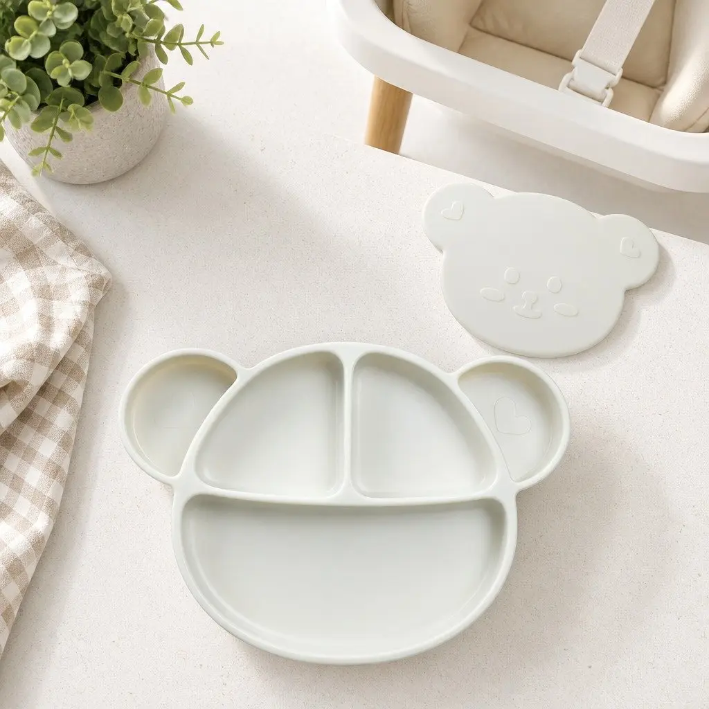 Silicone Suction Food Plate Vanilla with Lid Baby Feeding Compartments