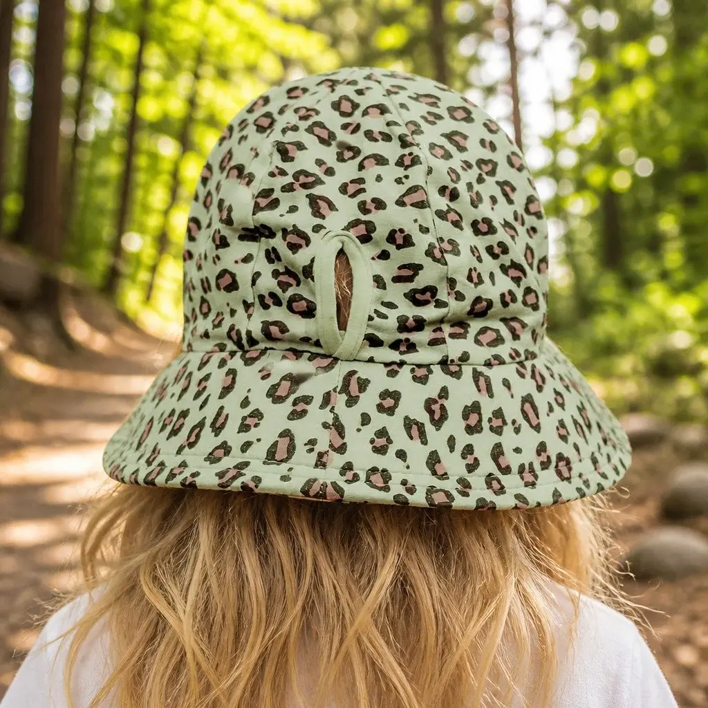 Kids Bucket Hat Leopard Print L UPF50+ Sun Protection Ponytail Opening Anti-Flop Brim