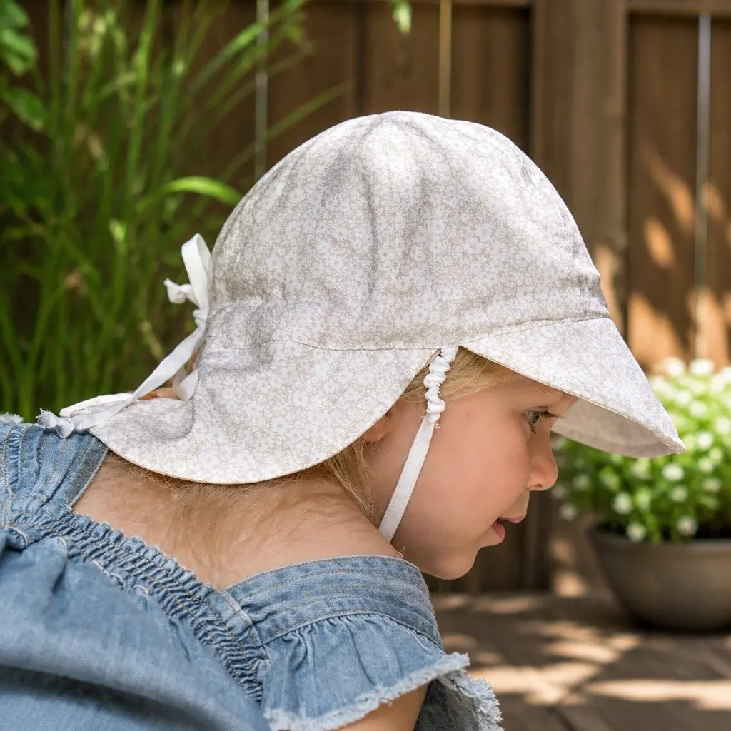 Baby Reversible Legionnaire Hat Willow Blanc M UPF50+ Sun Protection Adjustable Ties