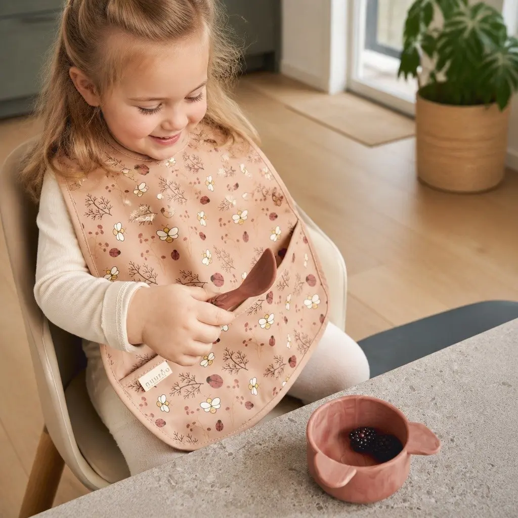 Waterproof Long Coated Baby Bib Wipe Clean 28x49cm Mealtime Feeding Protection