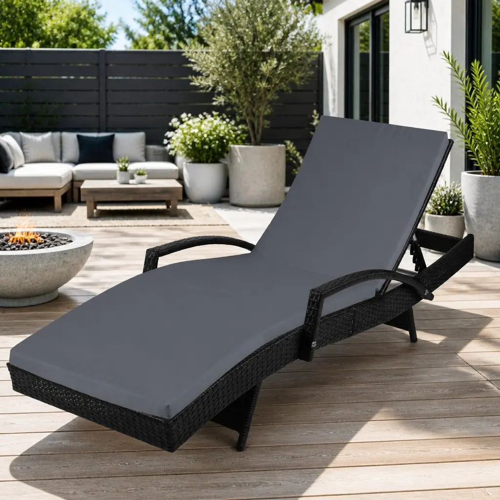Outdoor Sun Lounge Chair Adjustable Recliner Patio Relaxer with Cushion Black