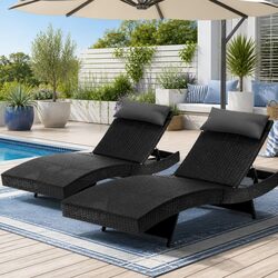 Stylish Sun Loungers: Perfect for Outdoor Relaxation