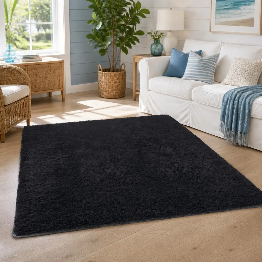 Black Plush Shaggy Rug