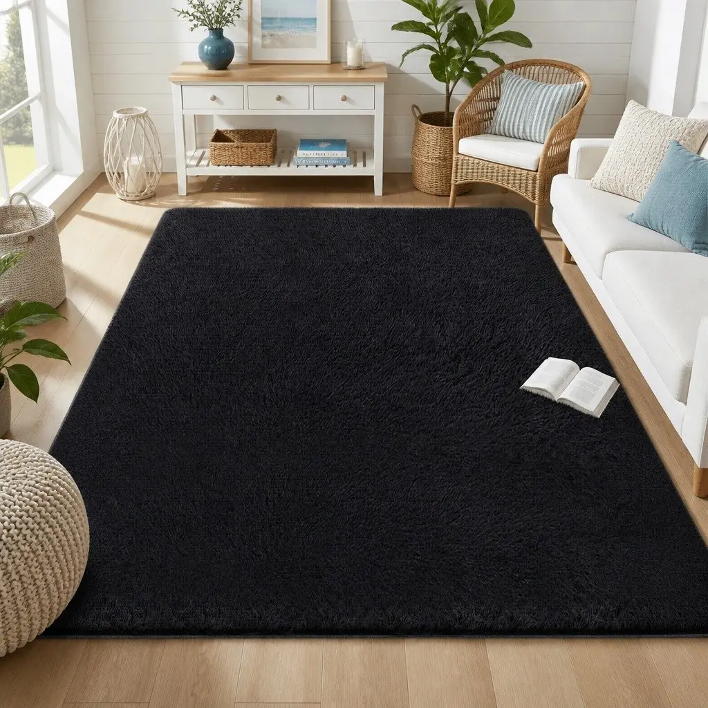 Black Plush Shaggy Rug
