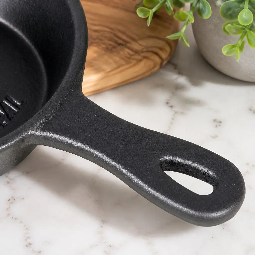Mini Cast Iron Frying Pan Set Black 8.5cm Non-Stick Cookware