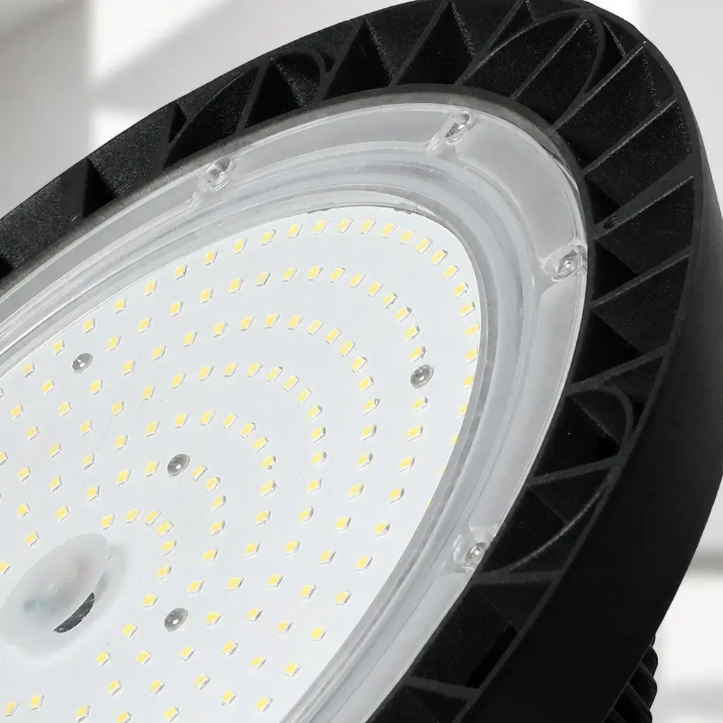 UFO LED High Bay Light 200W Warehouse Shop Lighting Fixture Bright Work Area