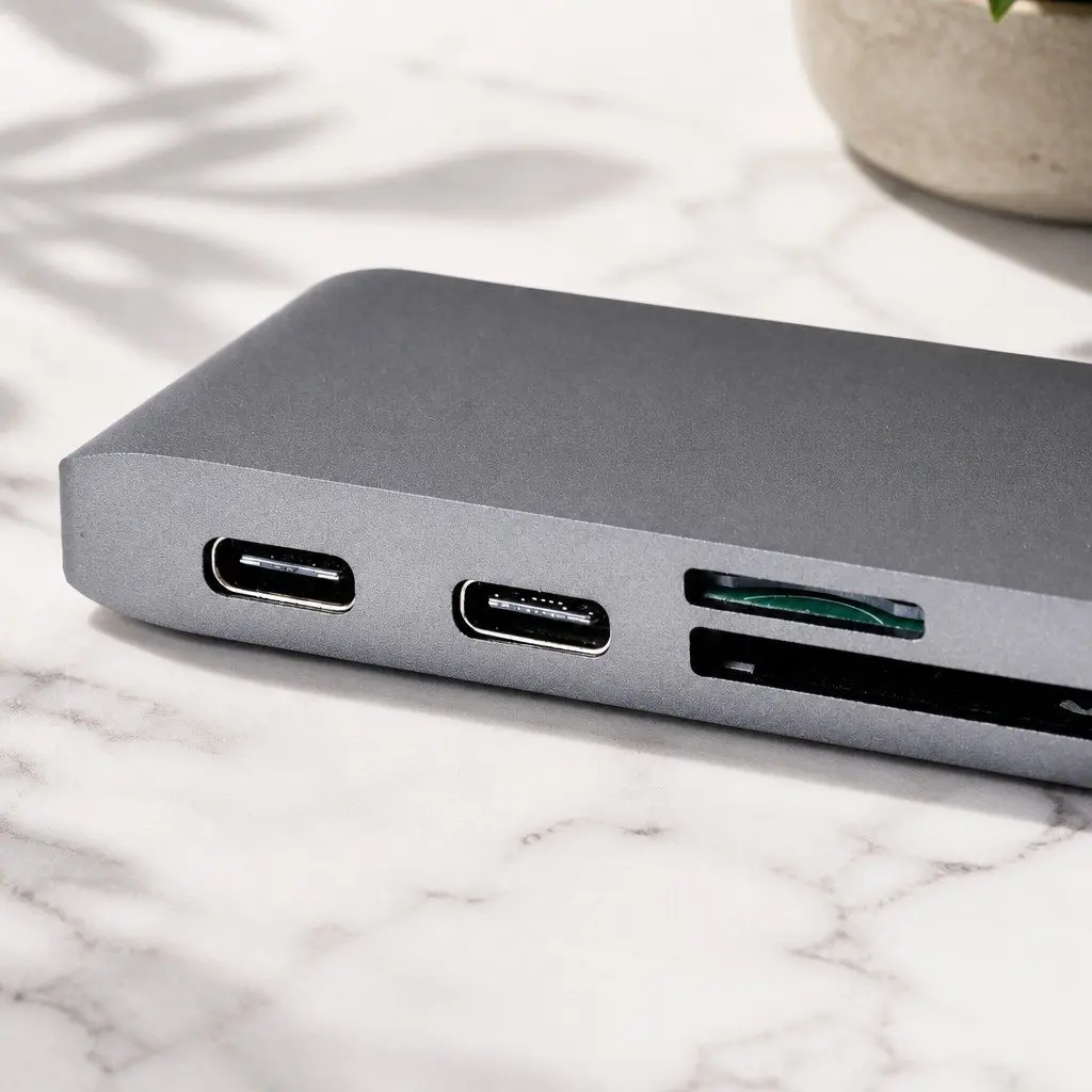 USB 3.0 Type-C Hub Grey 6 Port Rapid Data Transfer Card Reader