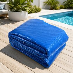 Your Friendly Solar Pool Cover 10x4m for Easy Maintenance