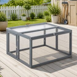 Portable Chicken Coop Made for Your Pets' Comfort