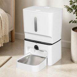 Automatic Pet Feeder with Camera: Simplified Feeding