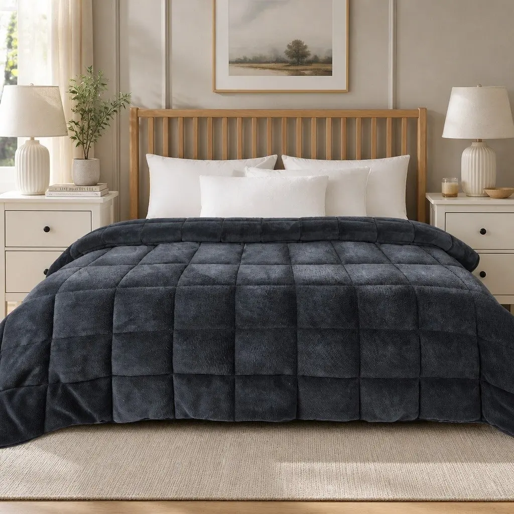 King Quilt Grey 240cm x 210cm Polyester Filling Warm Bedding Cover