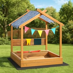Kids Wooden Sandbox: Concise Fun for Young Explorers