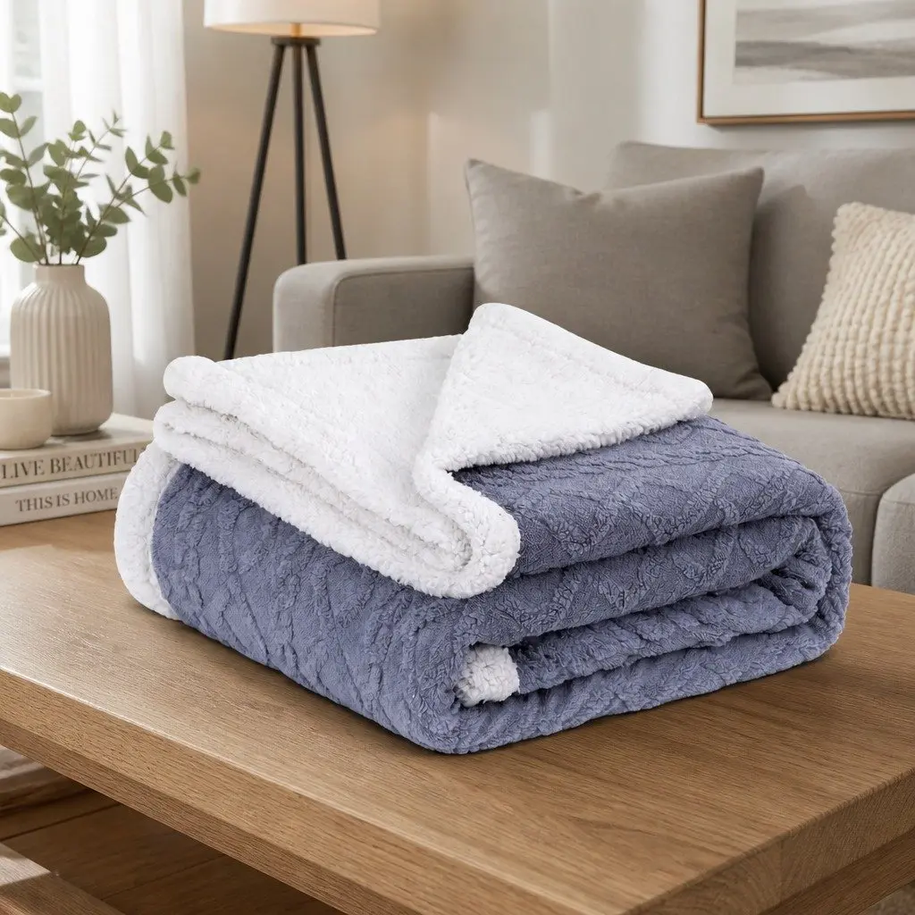Double-Sided Fleece Throw Blanket Blue 203x230cm Lightweight Warm Soft