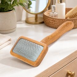 Bamboo Arc Pin Brush - Effective and Efficient