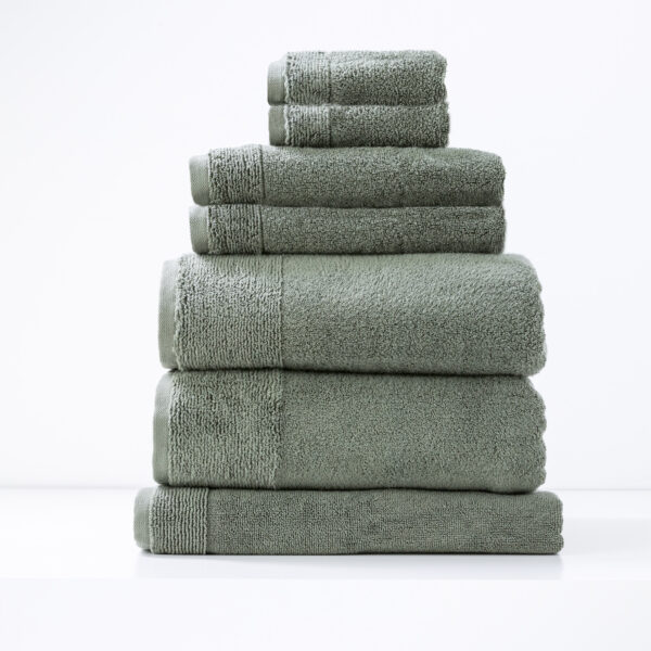 Fanno-Aireys 650 GSM Zero Twist 7 Piece Agave Bath Towel by Renee Taylor