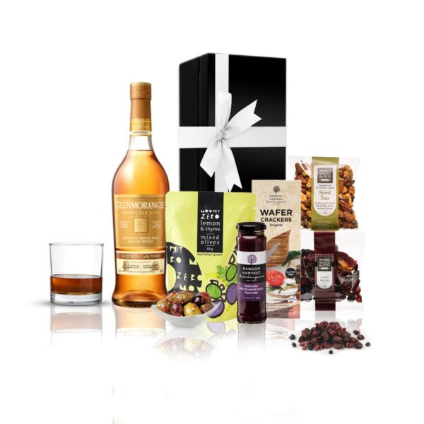 Fanno-Whisky and Antipasto Gift Hamper with Glenmorangie Olives Nuts and Berries