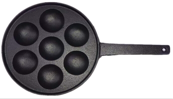 Fanno-Mini Cast Iron Cake Pan with Handle for Dutch Pancakes and Baking 7 Holes