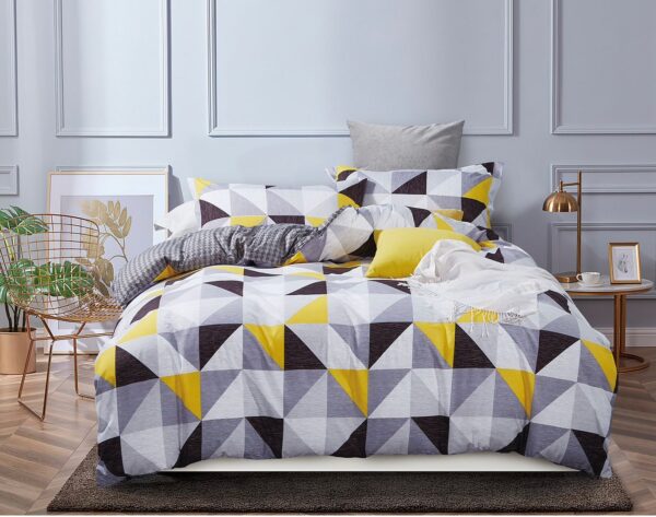 Fanno-Geometric King Size Quilt Cover Set Soft Polyester Elegant Design Easy Care