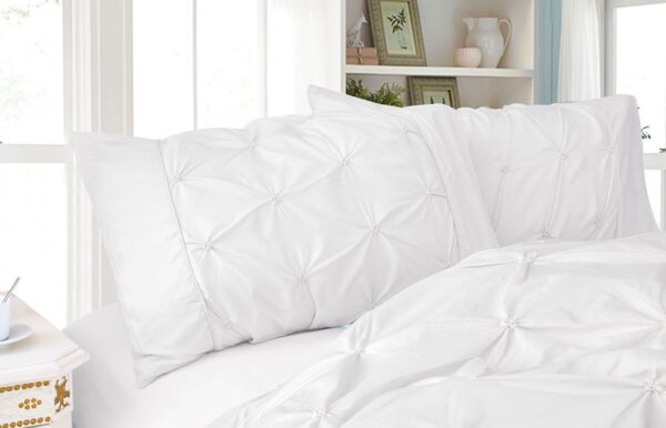 Fanno-Premium Ultra Soft Pillowcase Set 2-Pack Standard Size White Microfiber Diamond Design