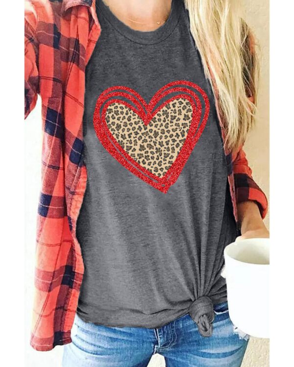 Fanno-Leopard Heart Graphic T-shirt for Women Comfortable Stylish Casual Wear L