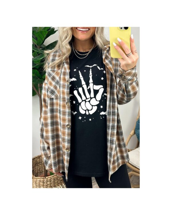 Fanno-Womens Black Halloween Bat and Skeleton Hand Graphic Tee for Parties and Everyday Wear